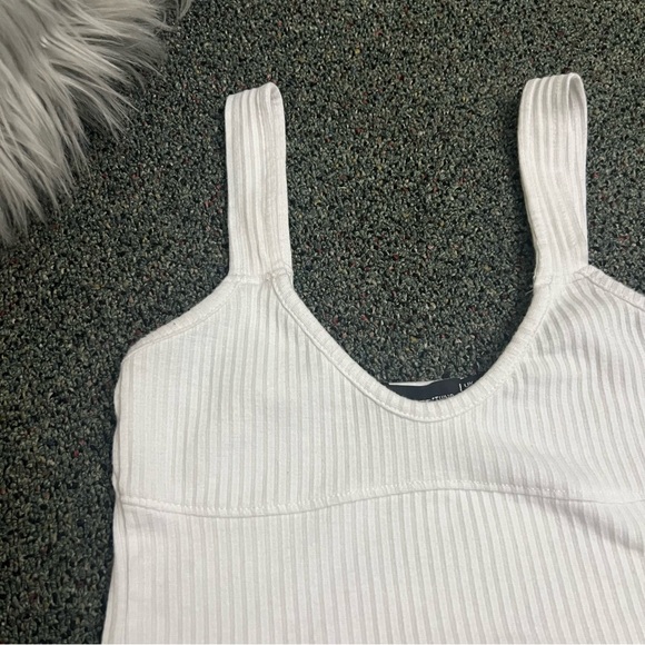 PREETYLITTLETHING White Underline Boning Style Corset Tank Top Casual Shirt Sz 4 - Picture 6 of 15